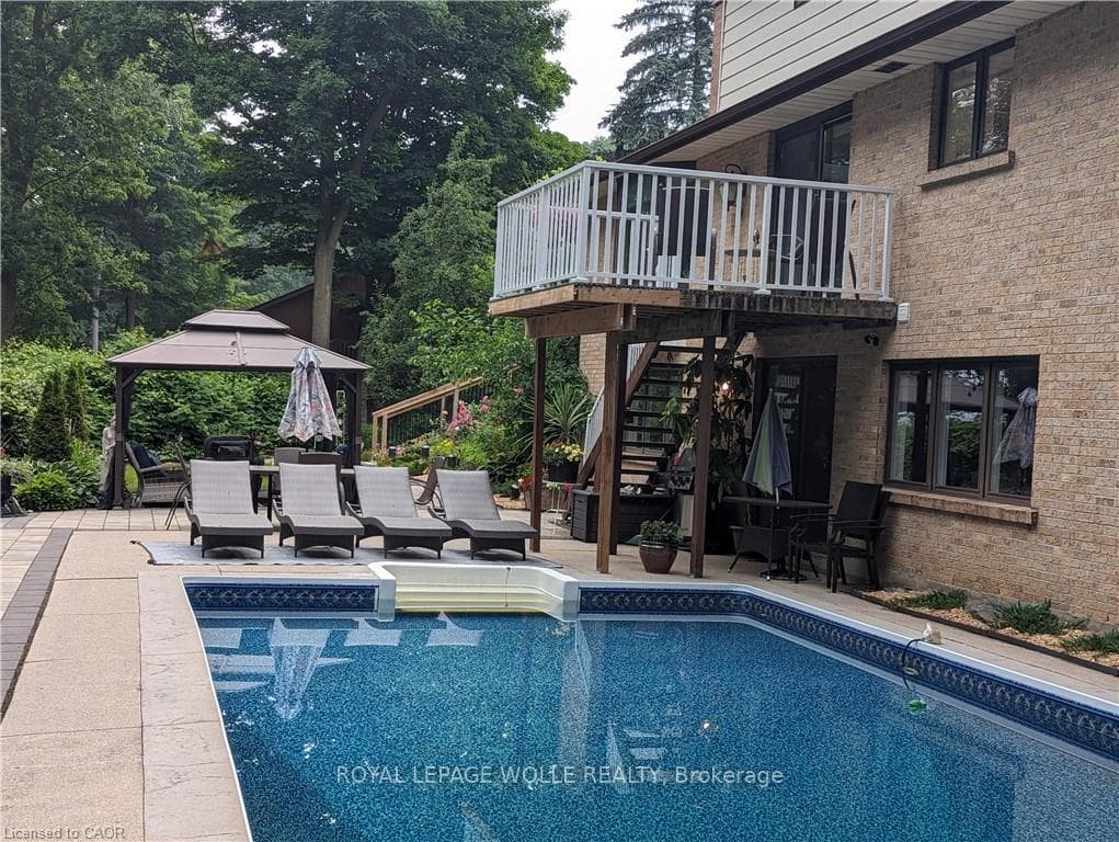 355 Edgehill Drive photo 32