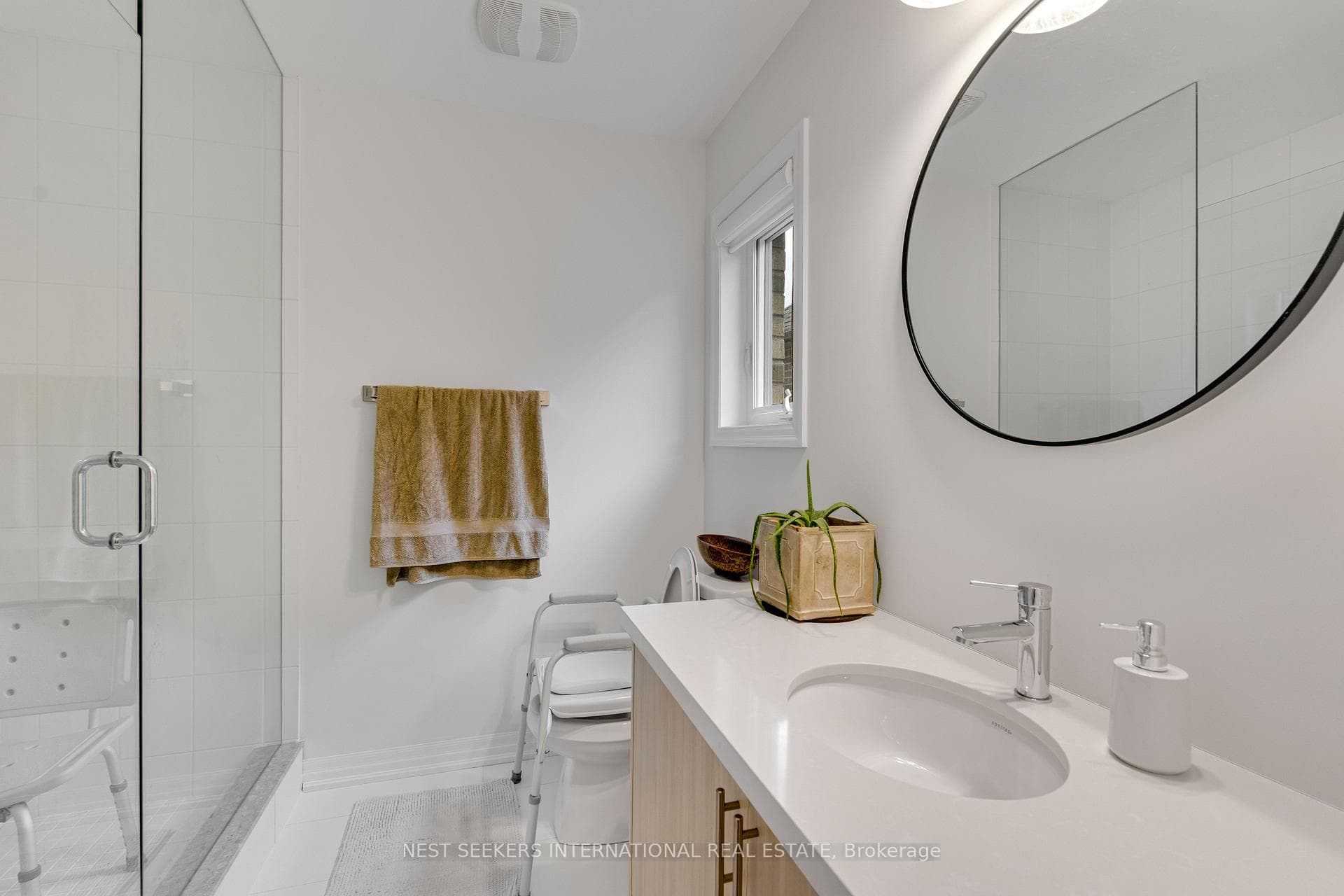 95 Pembrook Street photo 32