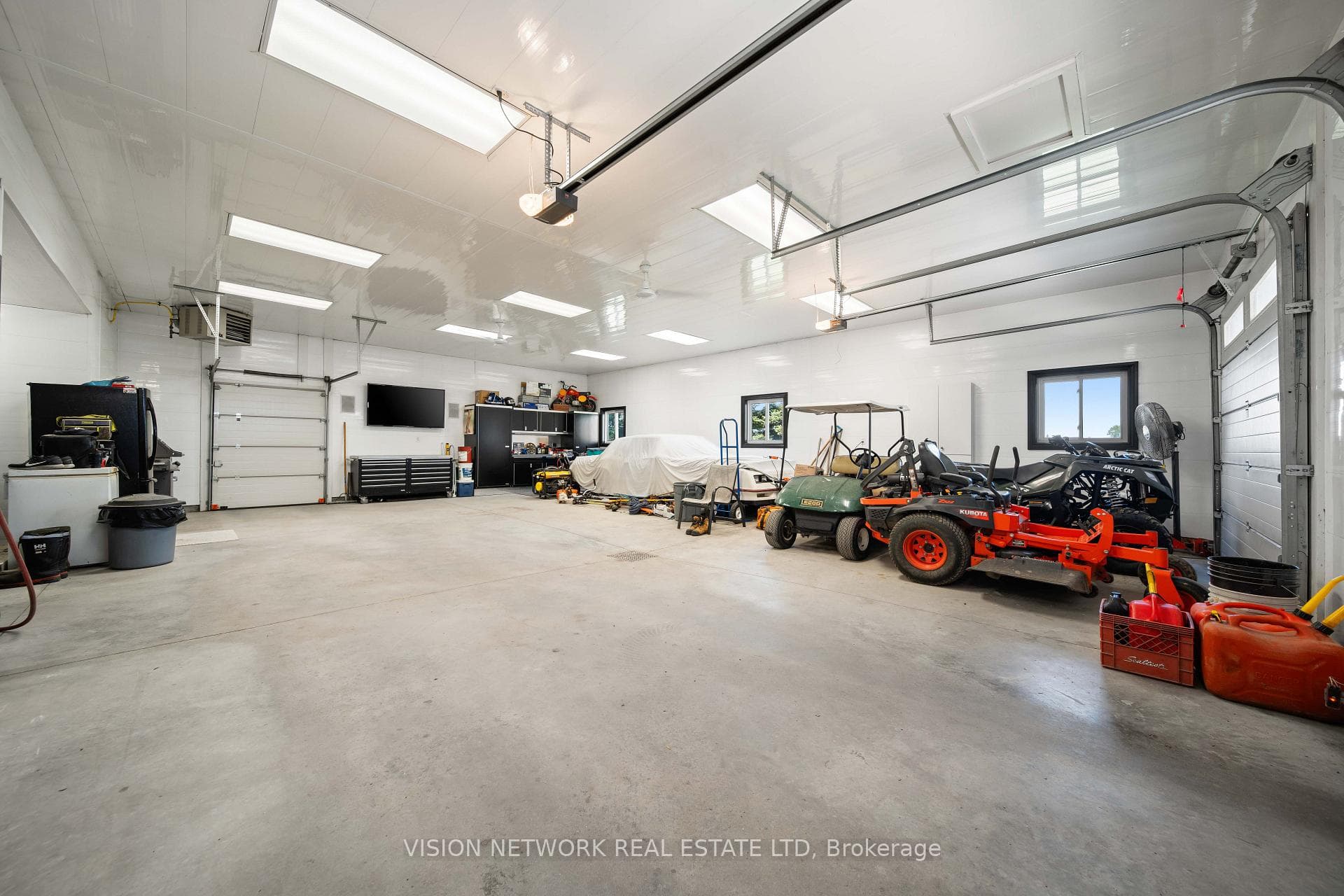 16909 Evelyn Drive photo 25