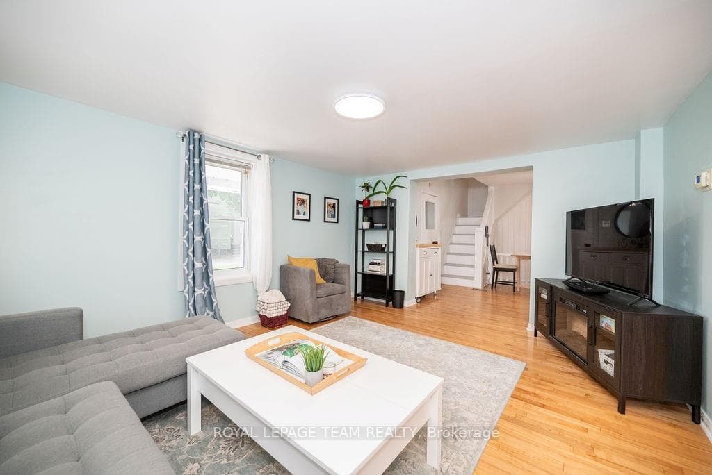 63 EDWARD Street photo 13
