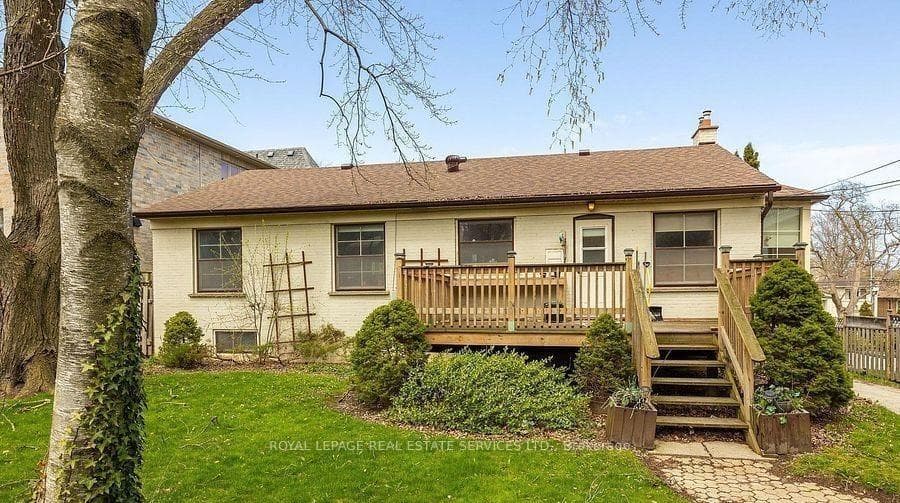 155 York Mills Road photo 3