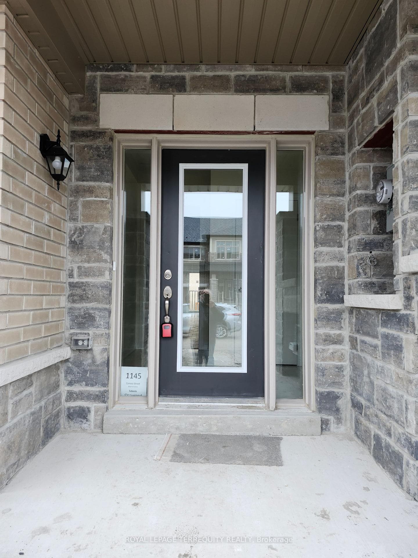 1145 Cameo Street photo 2