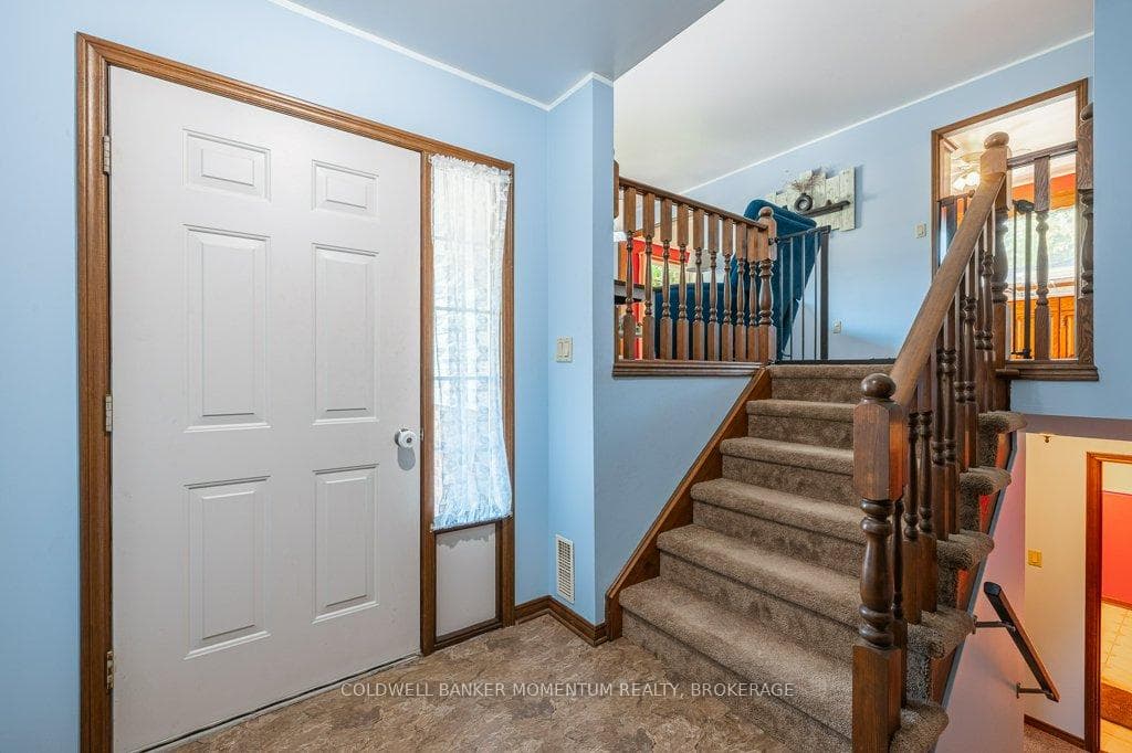 738 Welland Road photo 6