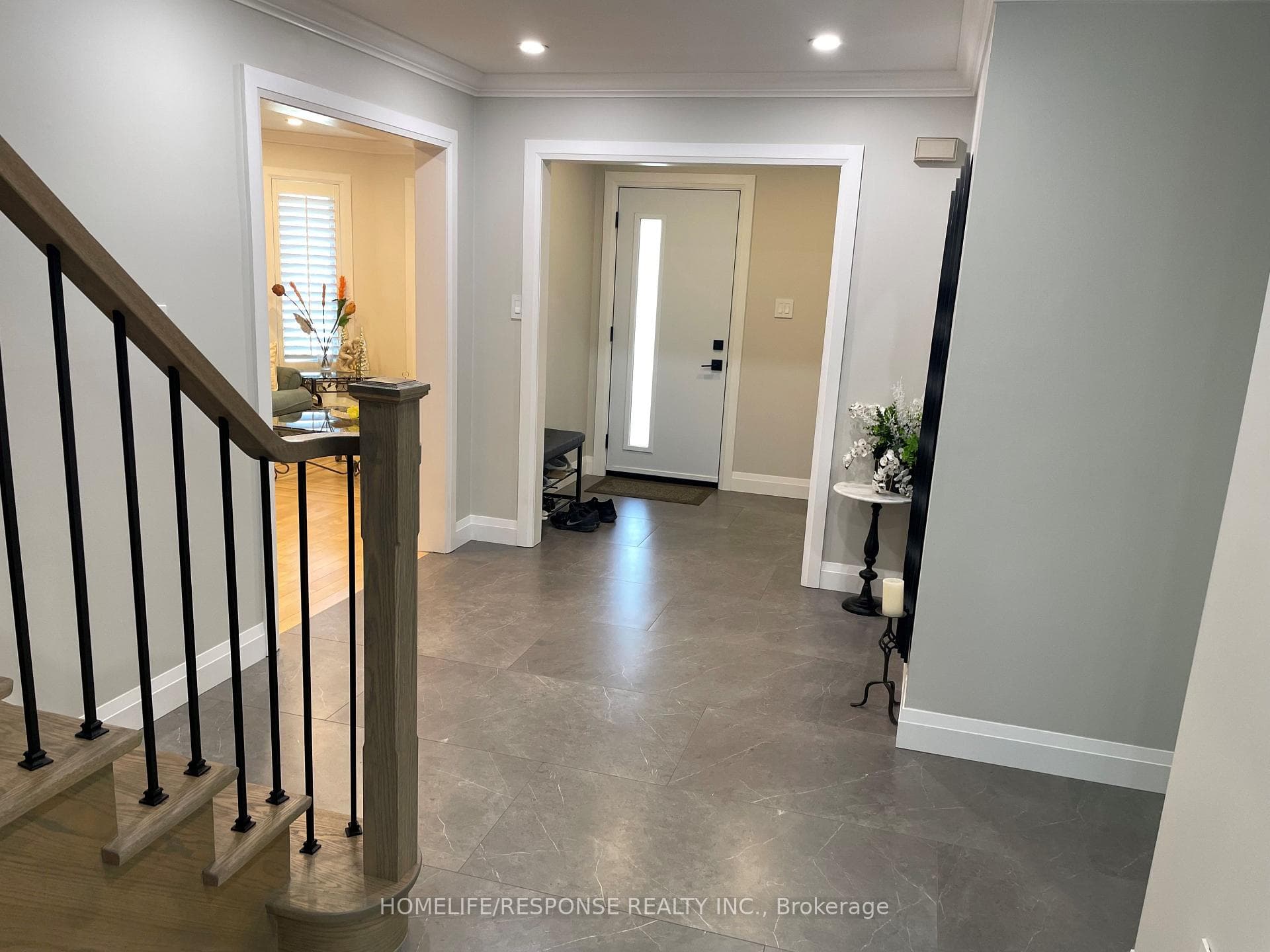 3215 SHADETREE Drive photo 3