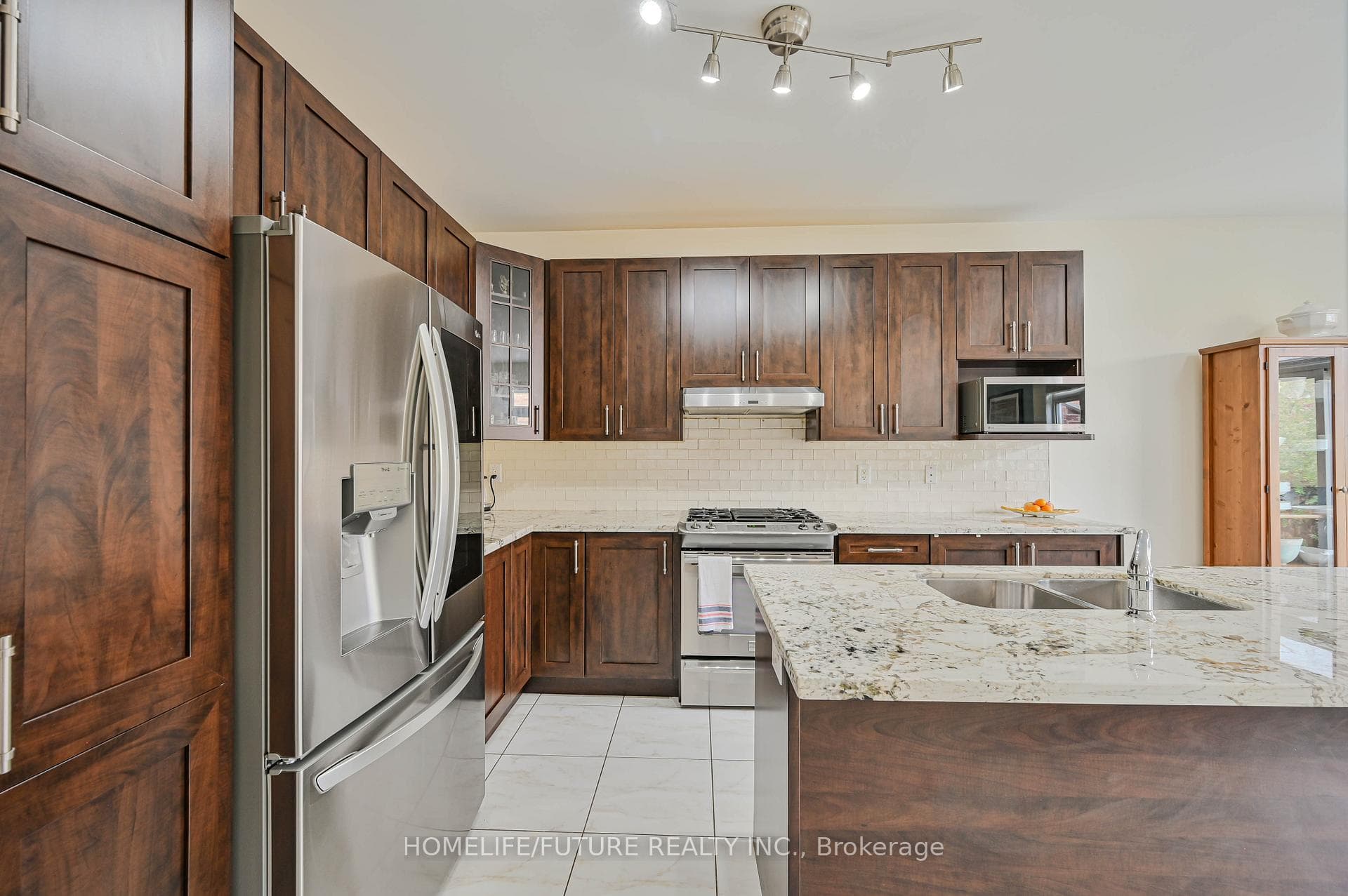 63 Sky Harbour Drive photo 18