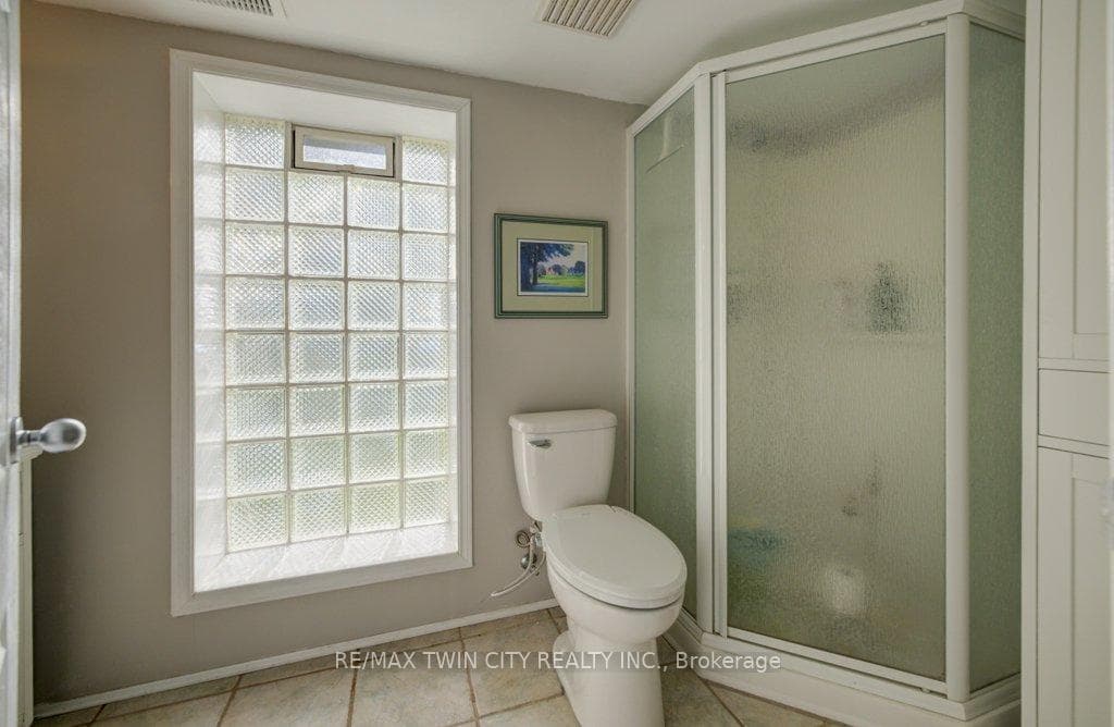 3 piece family bathroom