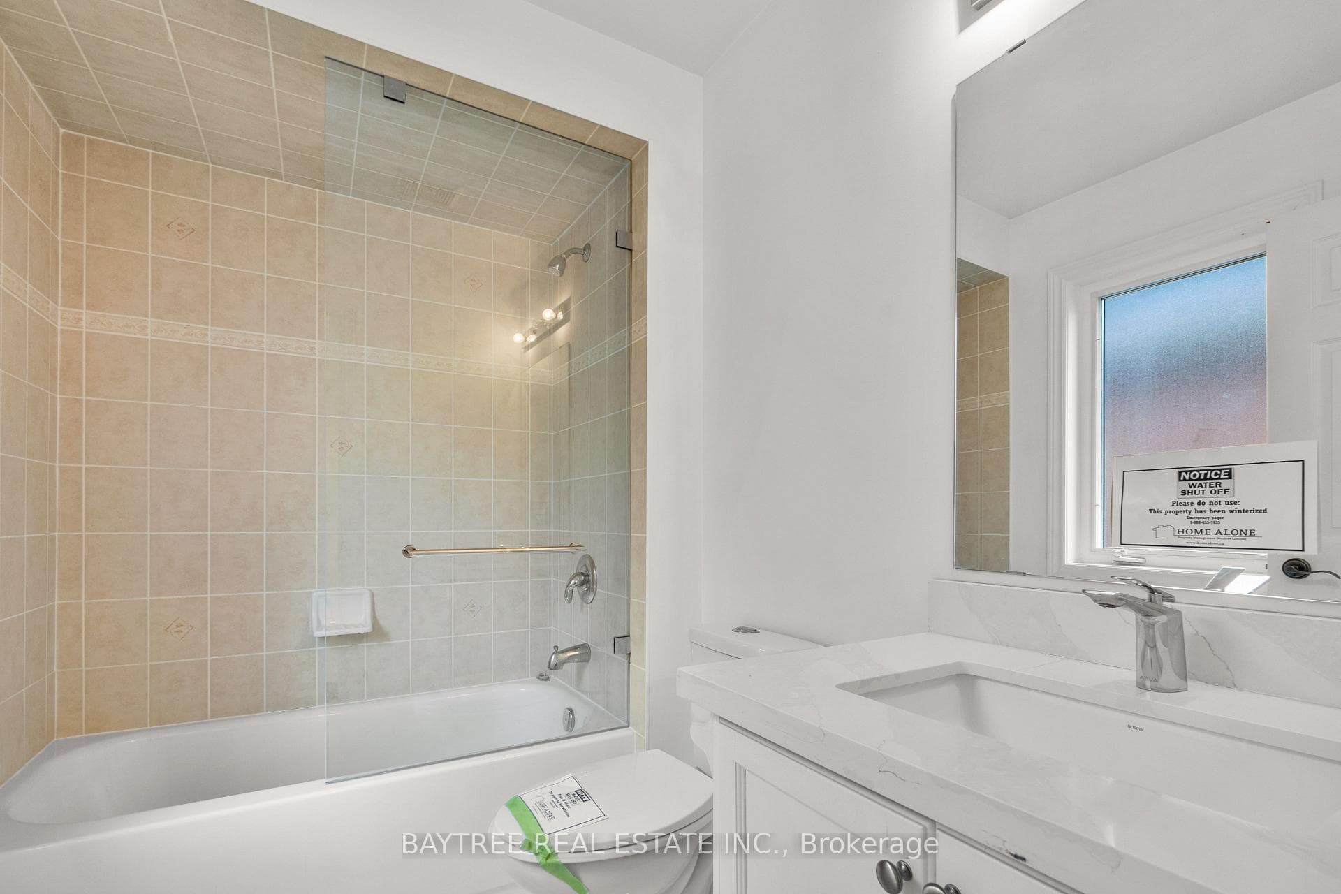 162 Bathurst Glen Drive photo 18