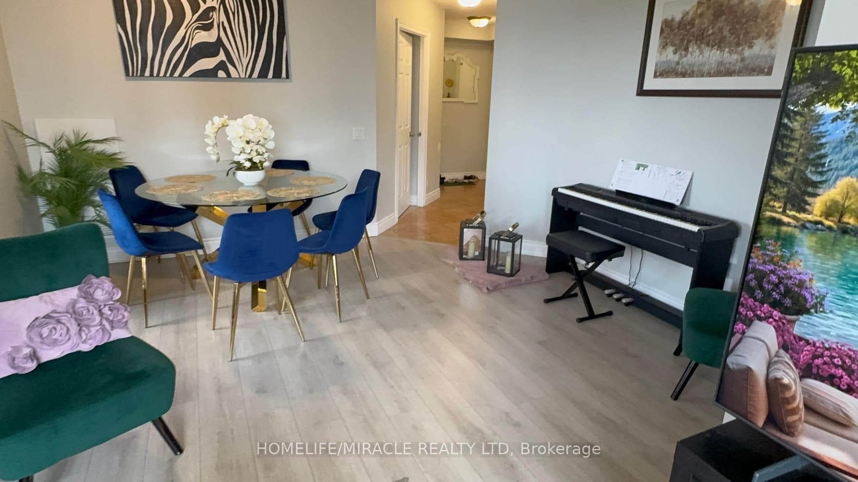 78 Harrison Garden Boulevard Unit 1613 photo 27