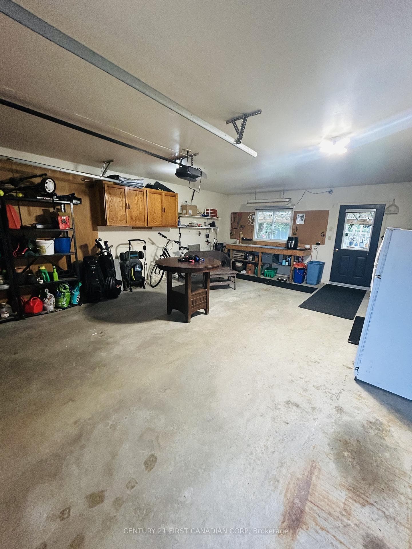 121 WELLINGTON Street photo 9