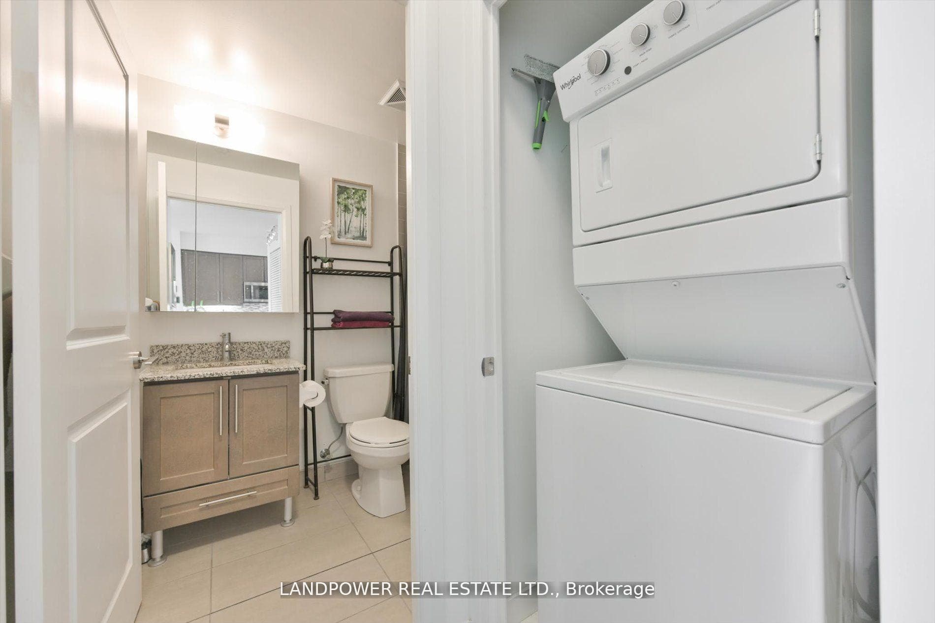 65 Oneida Crescent Unit 103 photo 17