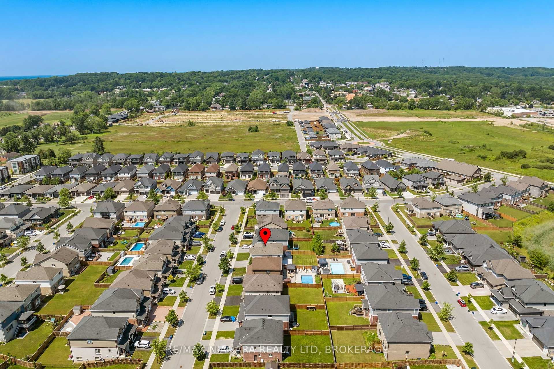 7 Riley Avenue photo 37