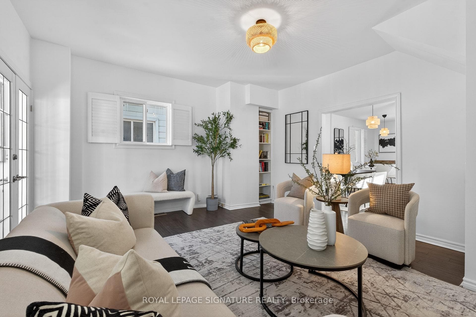 79 Pitt Avenue photo 8