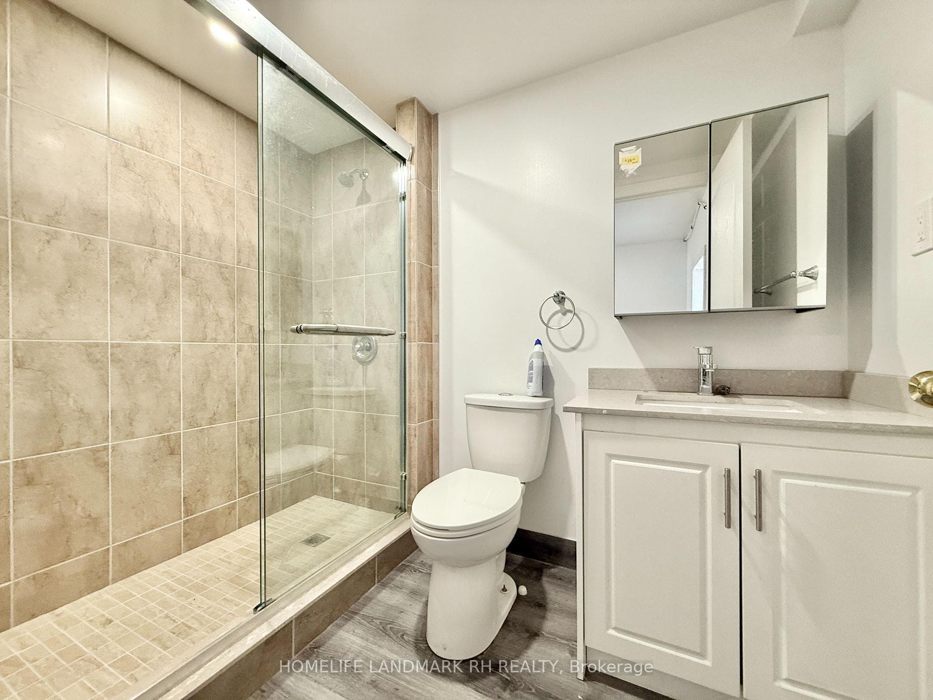 25066 Commodore Road Unit 105 photo 7