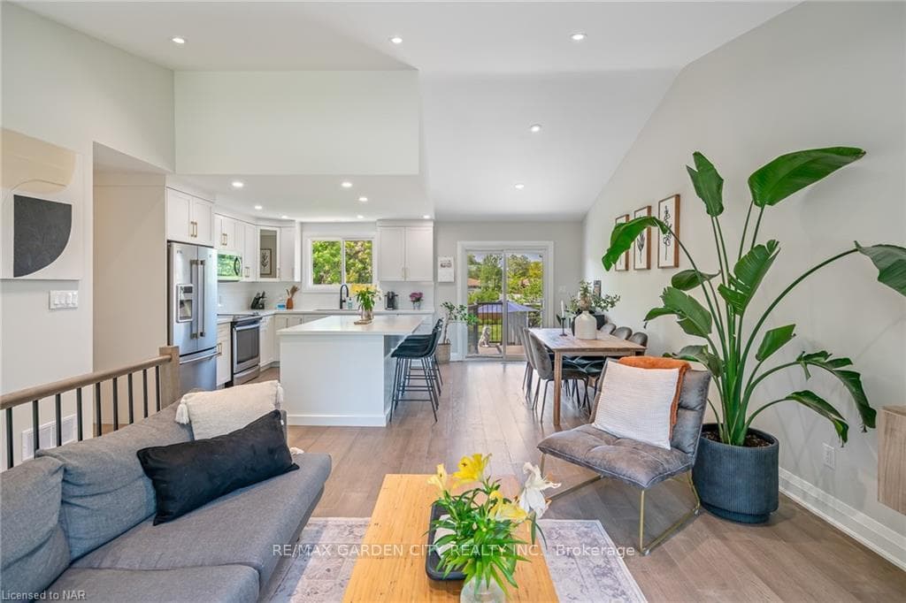 67 Sherman Drive photo 6