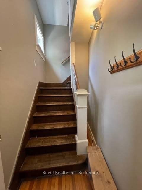 22 St Leger Street Unit 2 photo 16