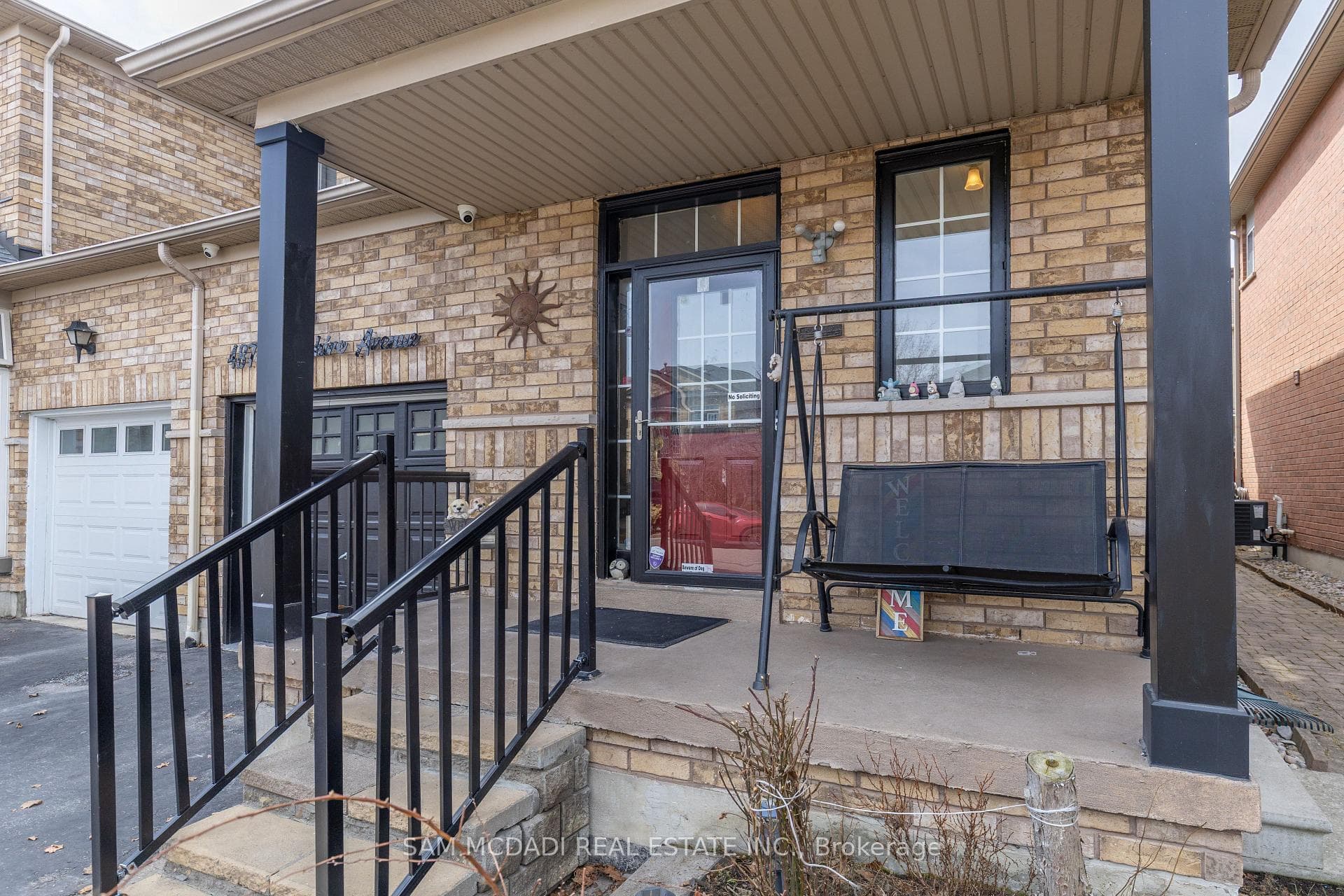 4876 Yorkshire Avenue photo 2