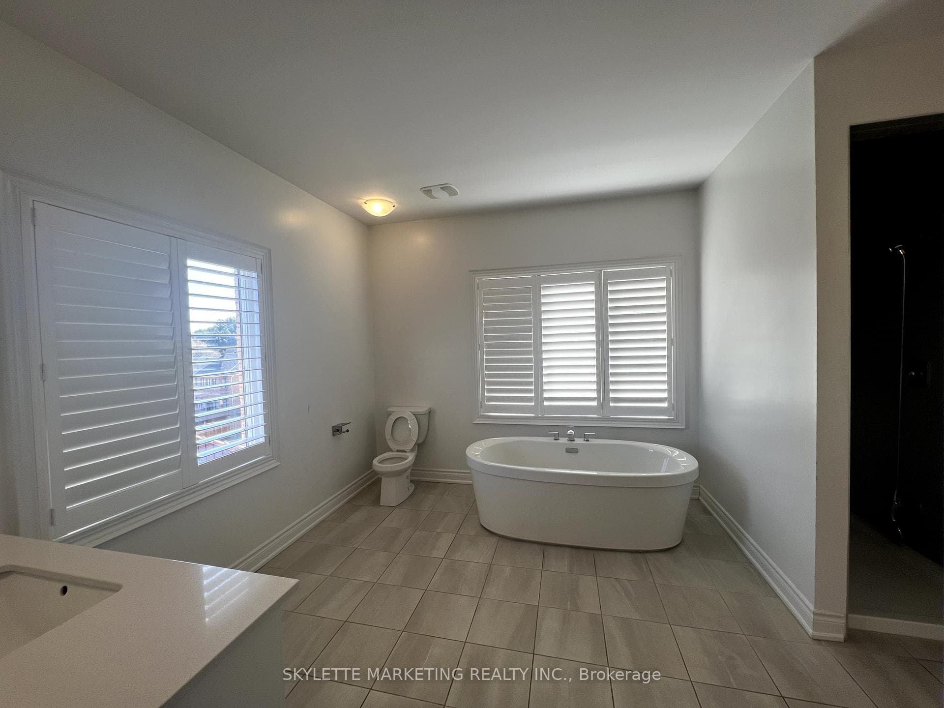 5 Beebalm Lane photo 13
