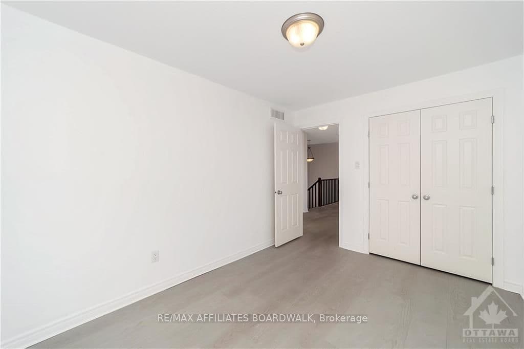 349 GRAMMOND Circle photo 22