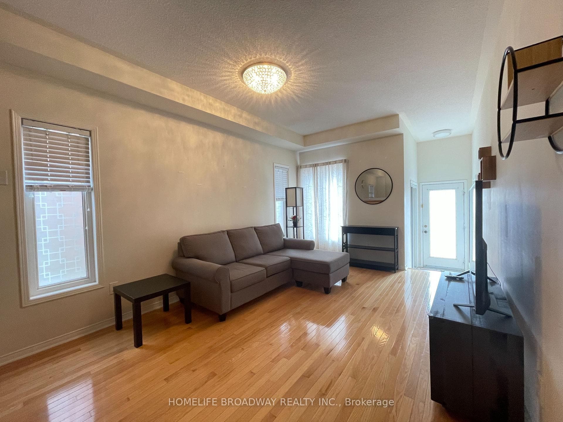 800 Cornell Rouge Boulevard photo 4