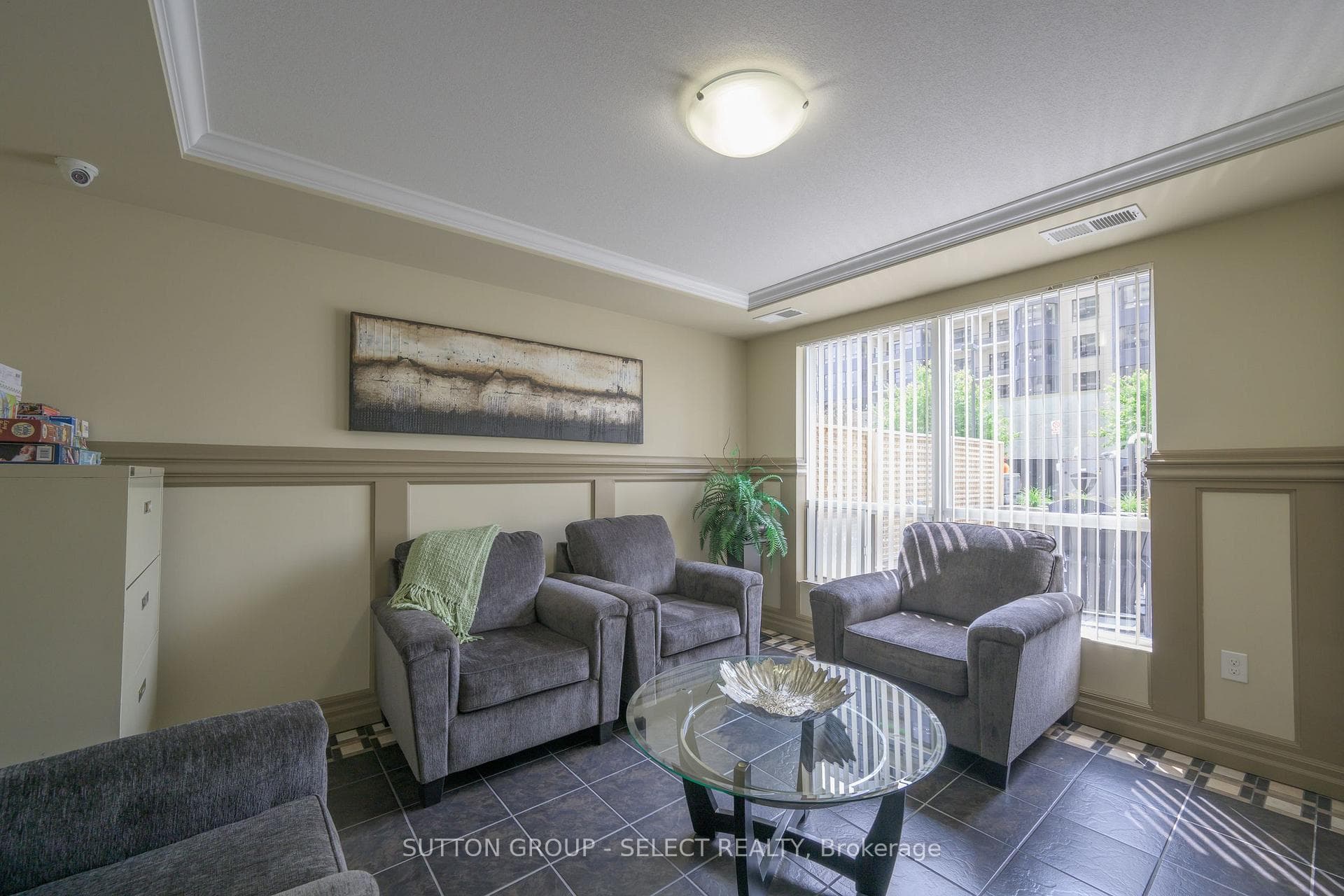 1030 Coronation Drive Unit 812 photo 28
