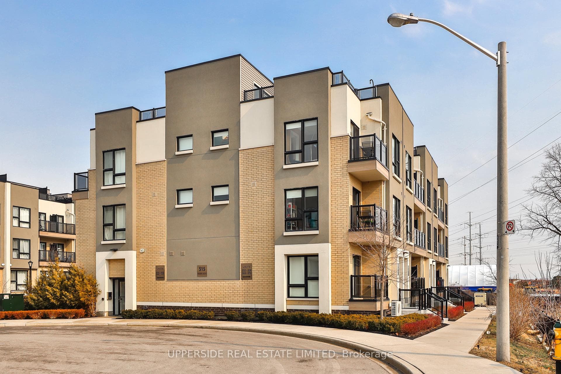 515 Kingbird Grove Unit 372 photo 1