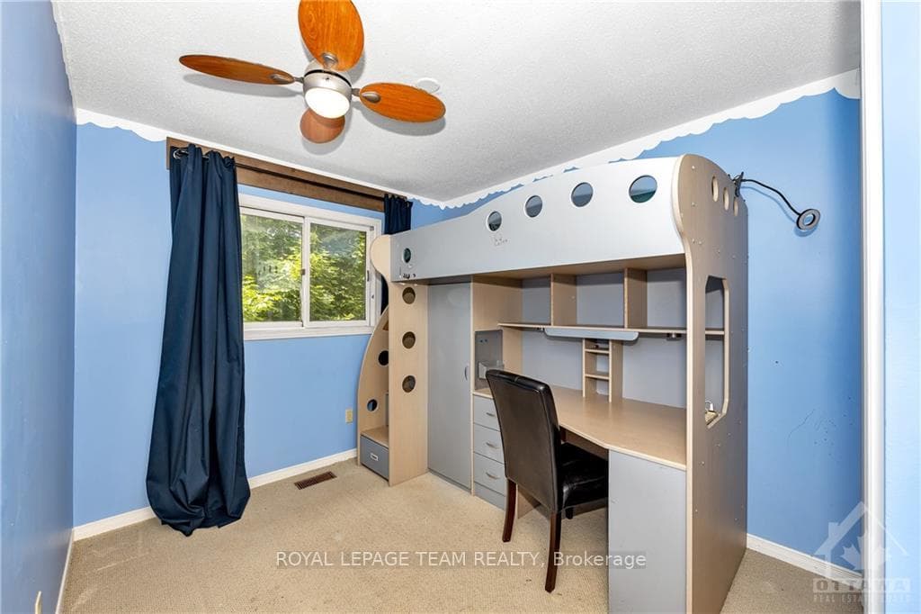 20 ASHPARK Crescent photo 15