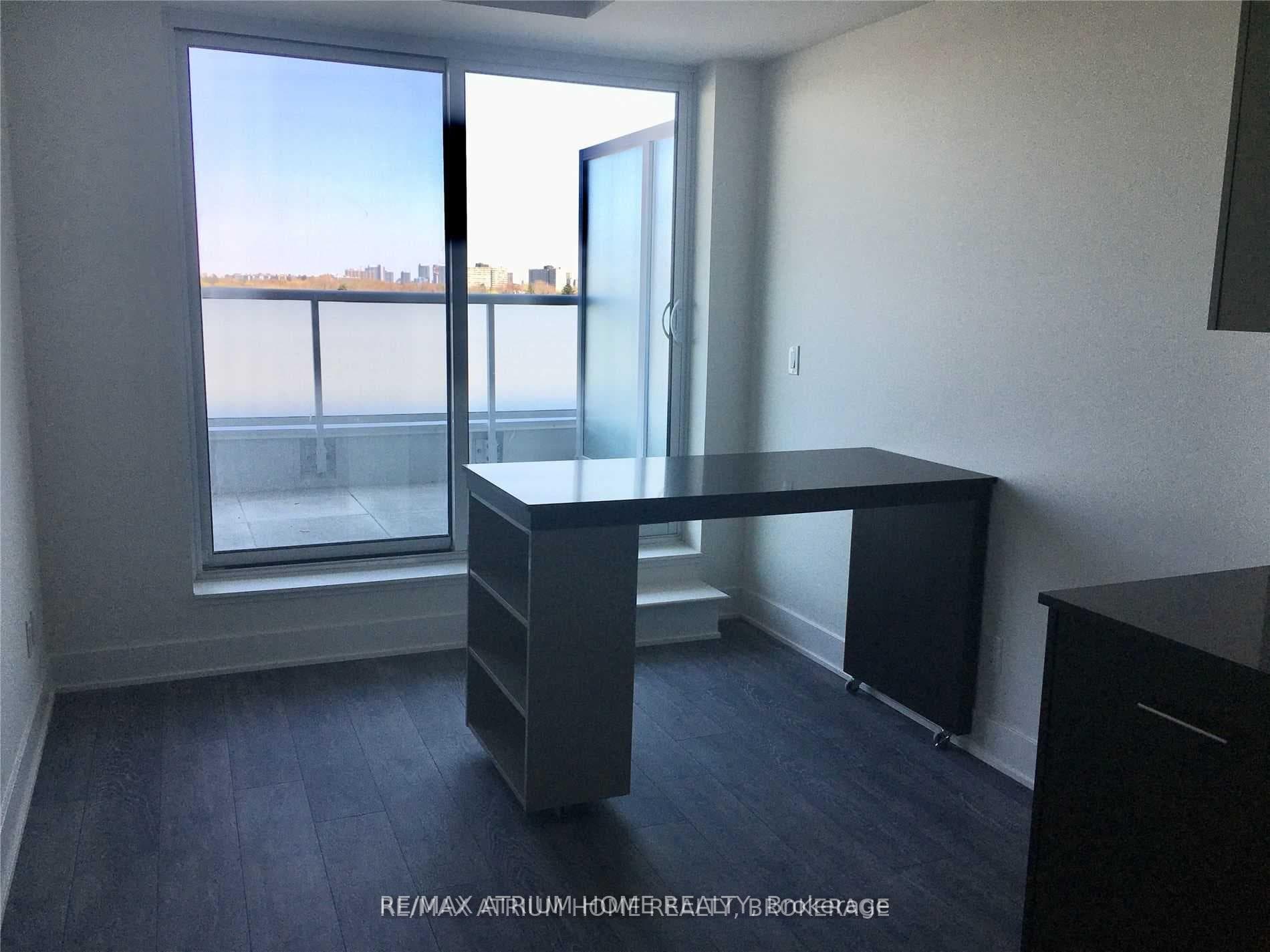 188 Fairview Mall Drive Unit 620 photo 4