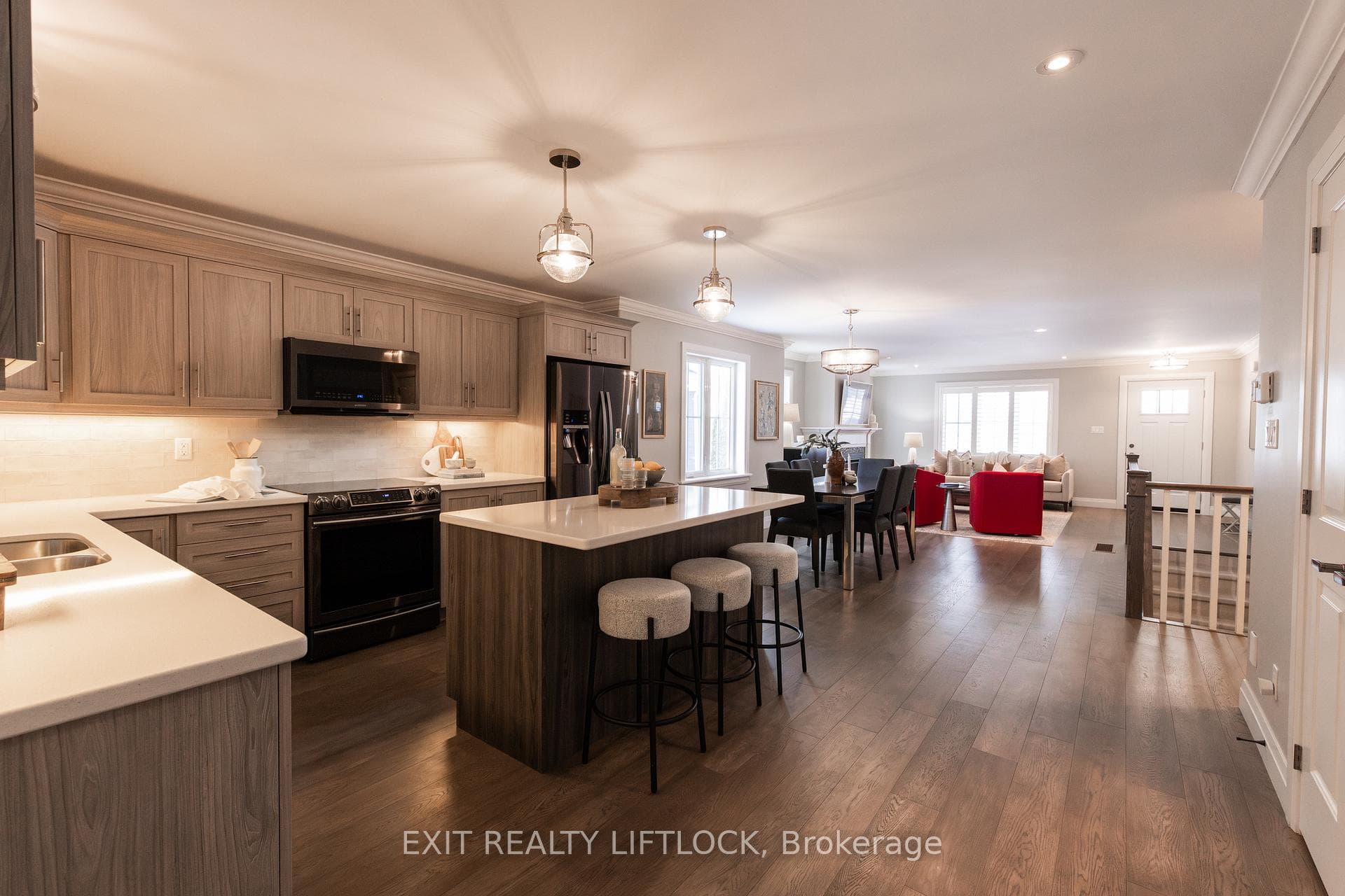 Open concept main floor
