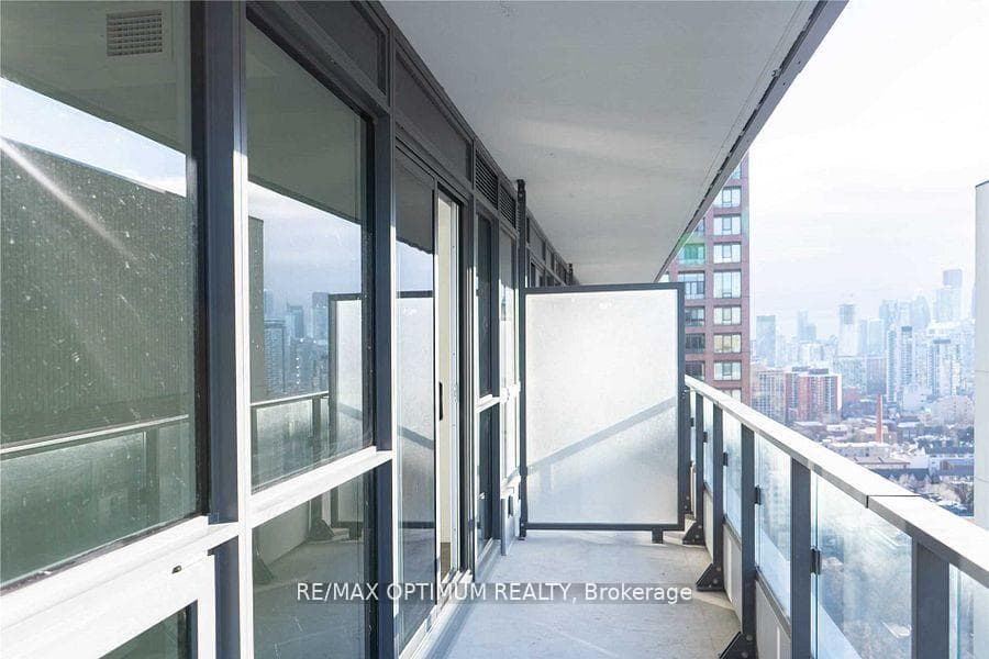 395 Bloor Street Unit 2304 photo 11