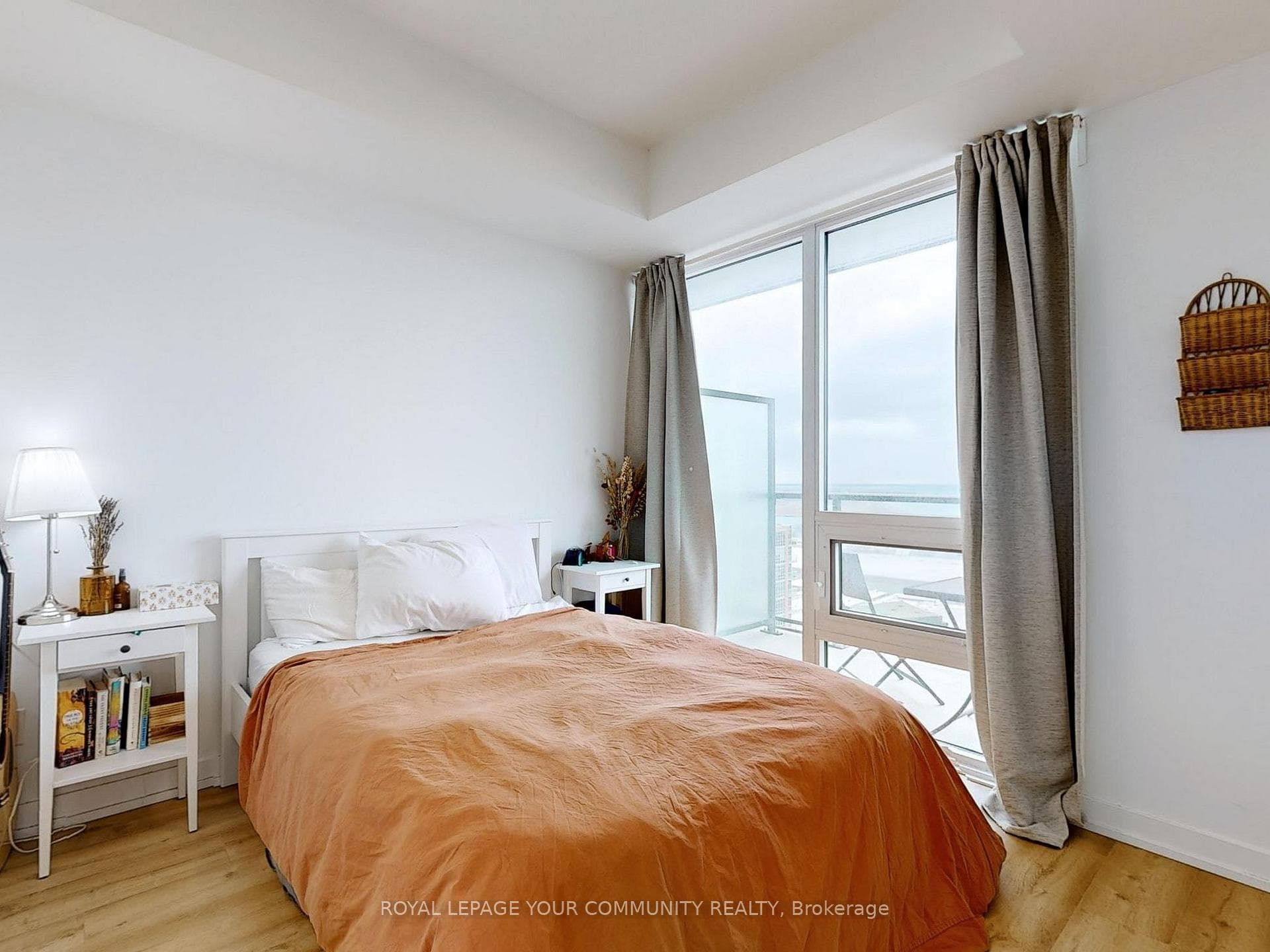 135 East Liberty Street Unit 2201 photo 15