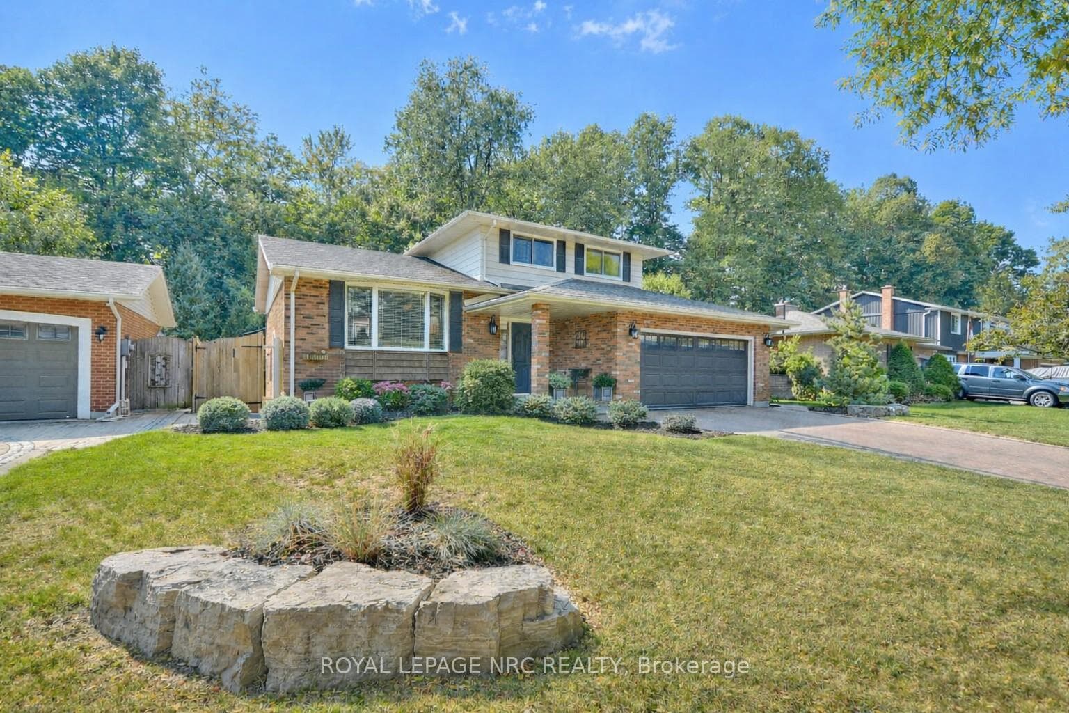 28 Spruceside Crescent photo 49