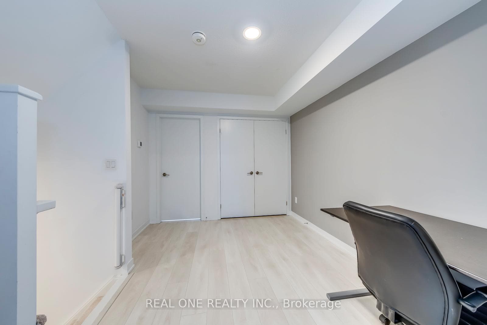 1095 Cooke Boulevard Unit 41 photo 22