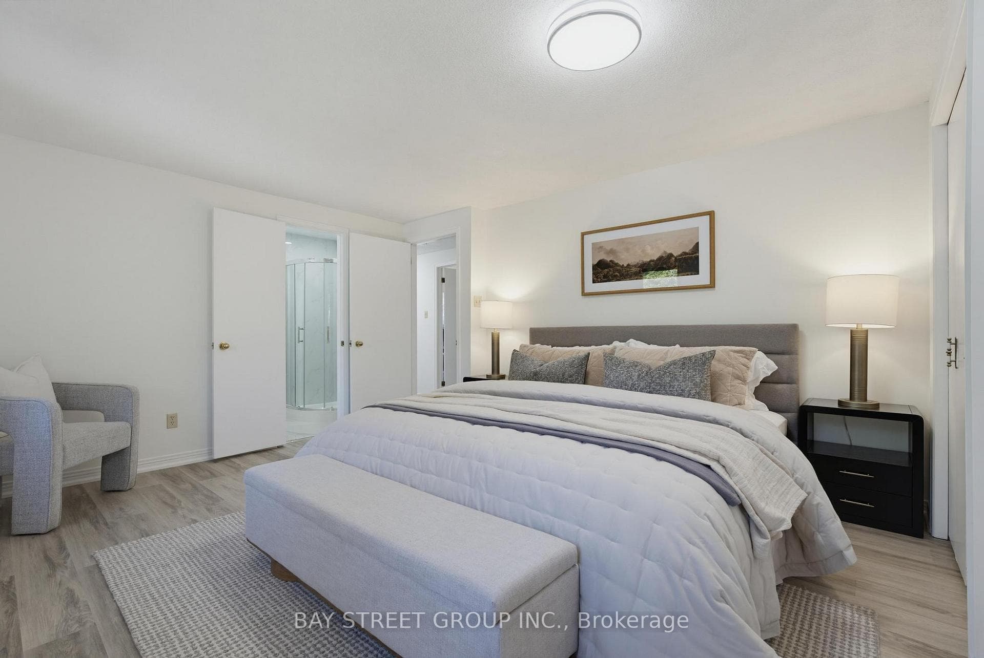 172 CHEPSTOW Close photo 21