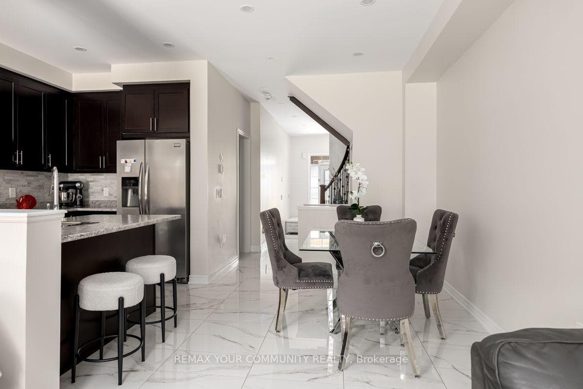 57 Davenfield Circle photo 15