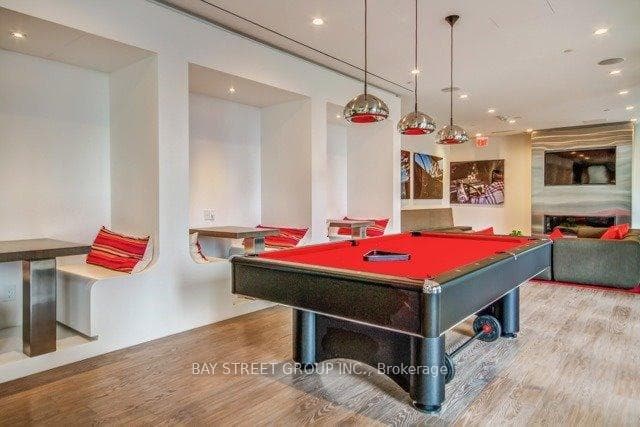 159 Dundas Street Unit 513 photo 25