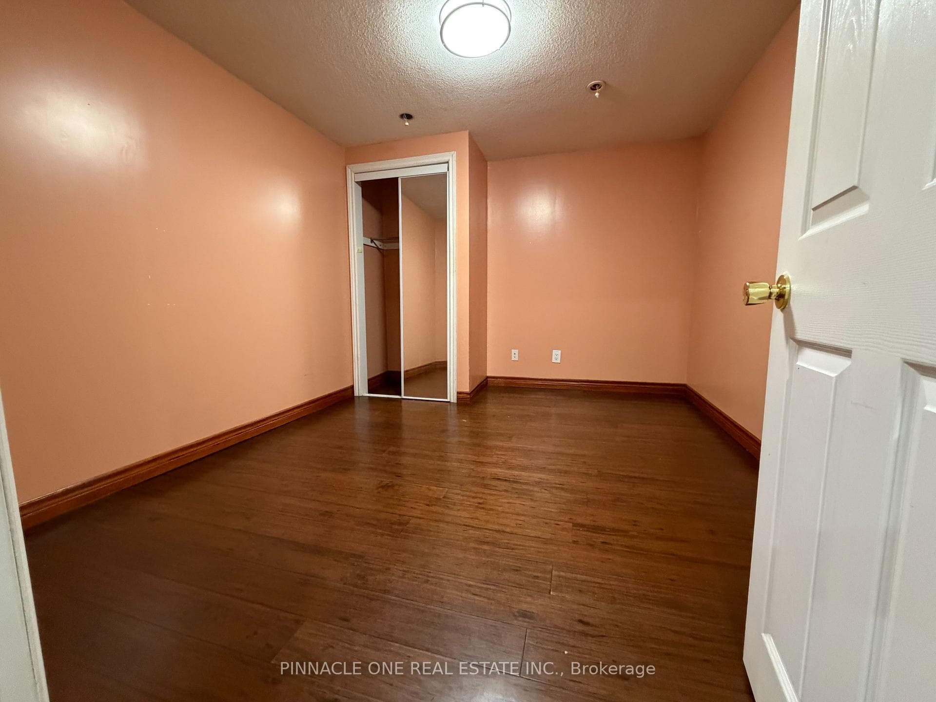 564 Military Trail photo 3
