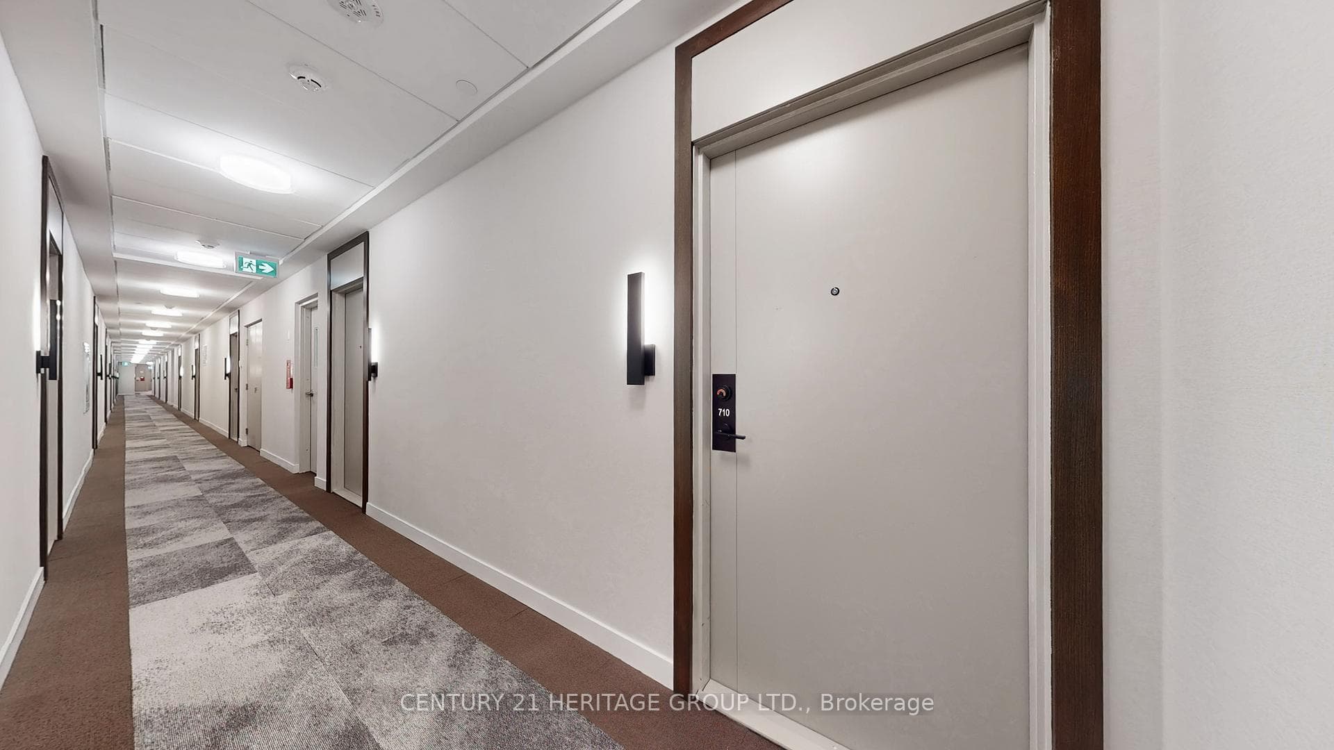 8888 Yonge Street Unit 710 photo 36