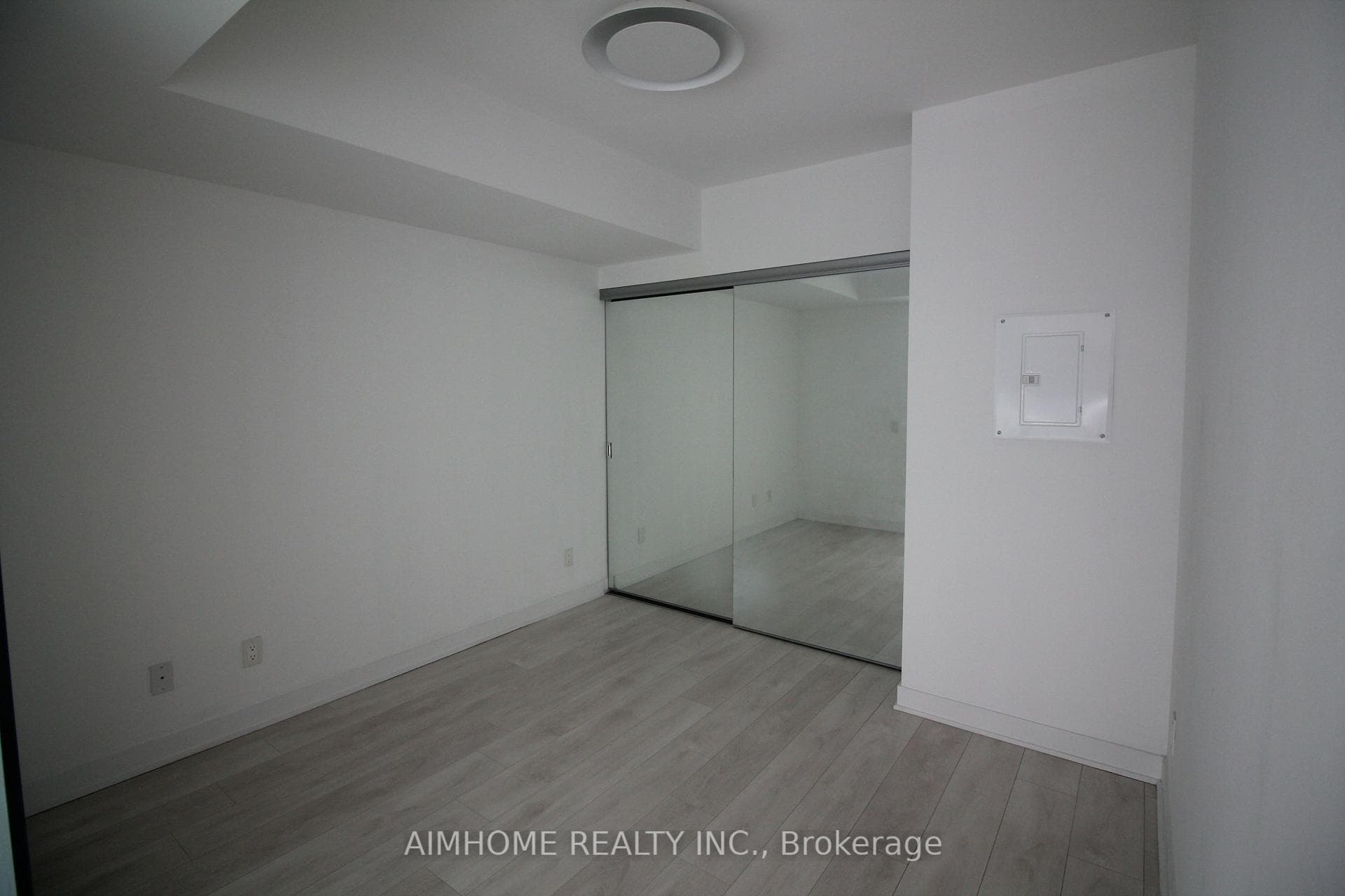 188 Cumberland Street Unit 1508 photo 5