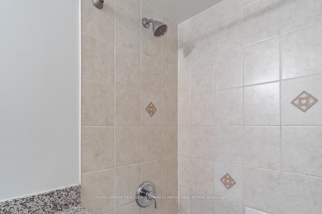 4900 Glen Erin Drive Unit 207 photo 20