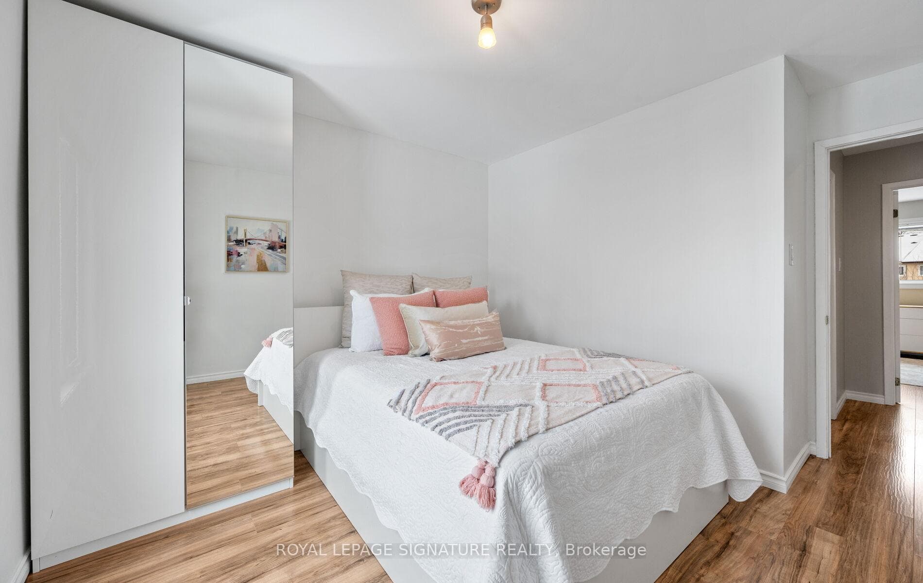 6943 Estoril Road photo 25