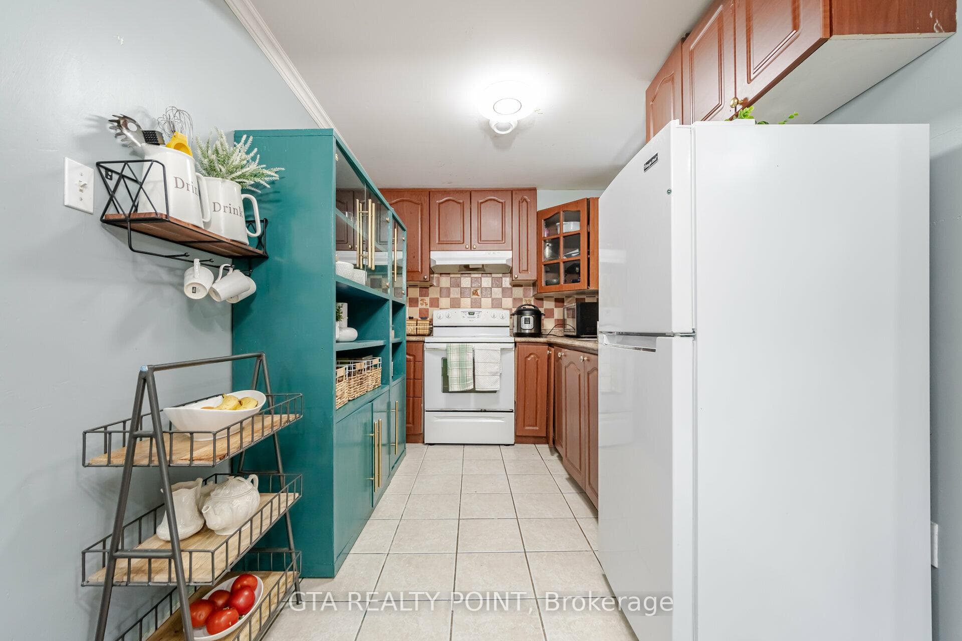 843 Bethany Crescent photo 31