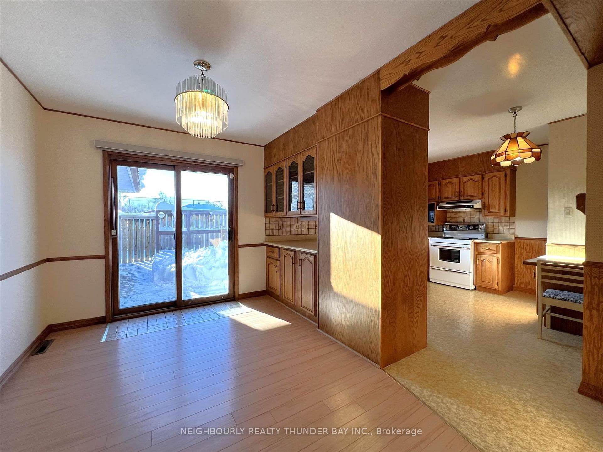 216 Caroline Street photo 6