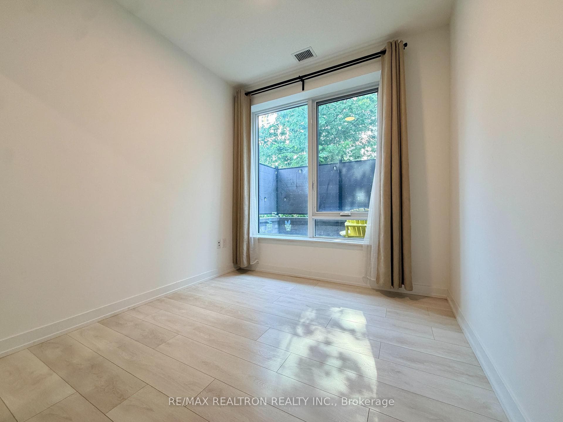 38 Tubman Avenue photo 13