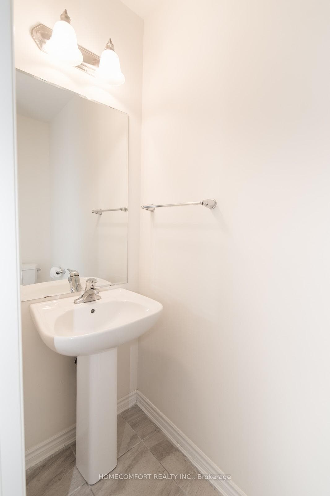 20 Ness Drive photo 6