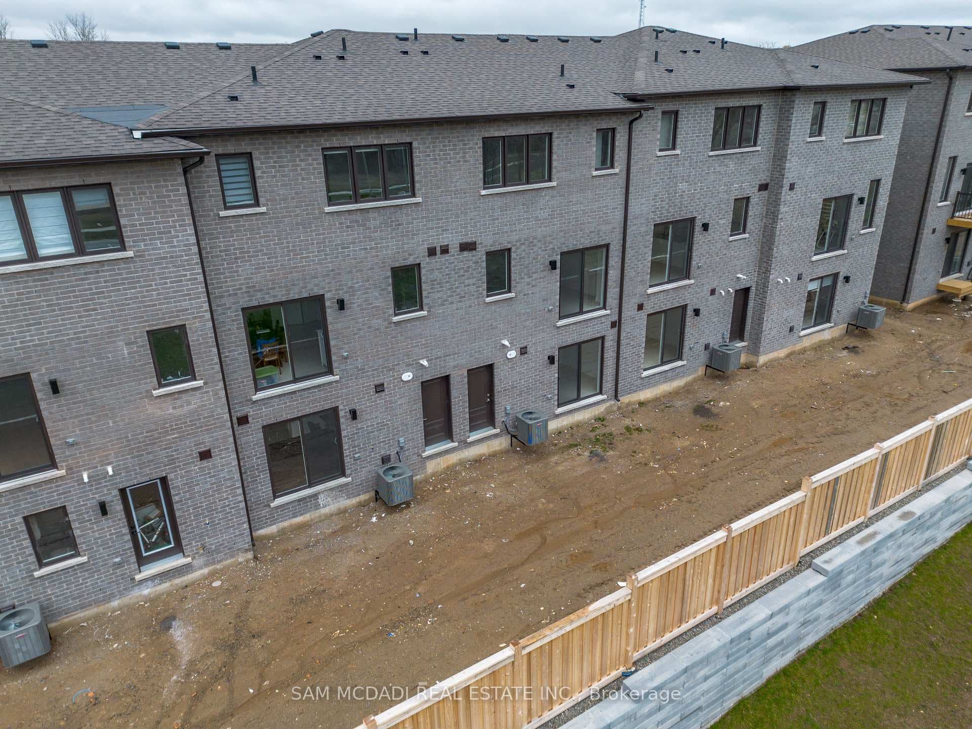 26 Humberstone Drive photo 39