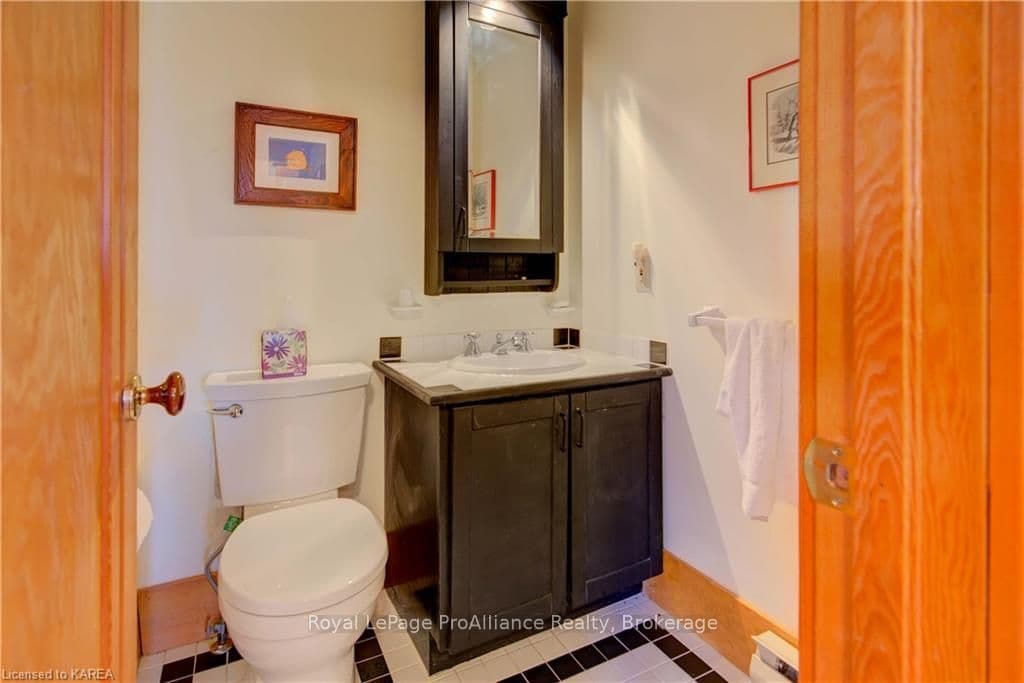 200 SUGAR BUSH LANE N/A photo 29
