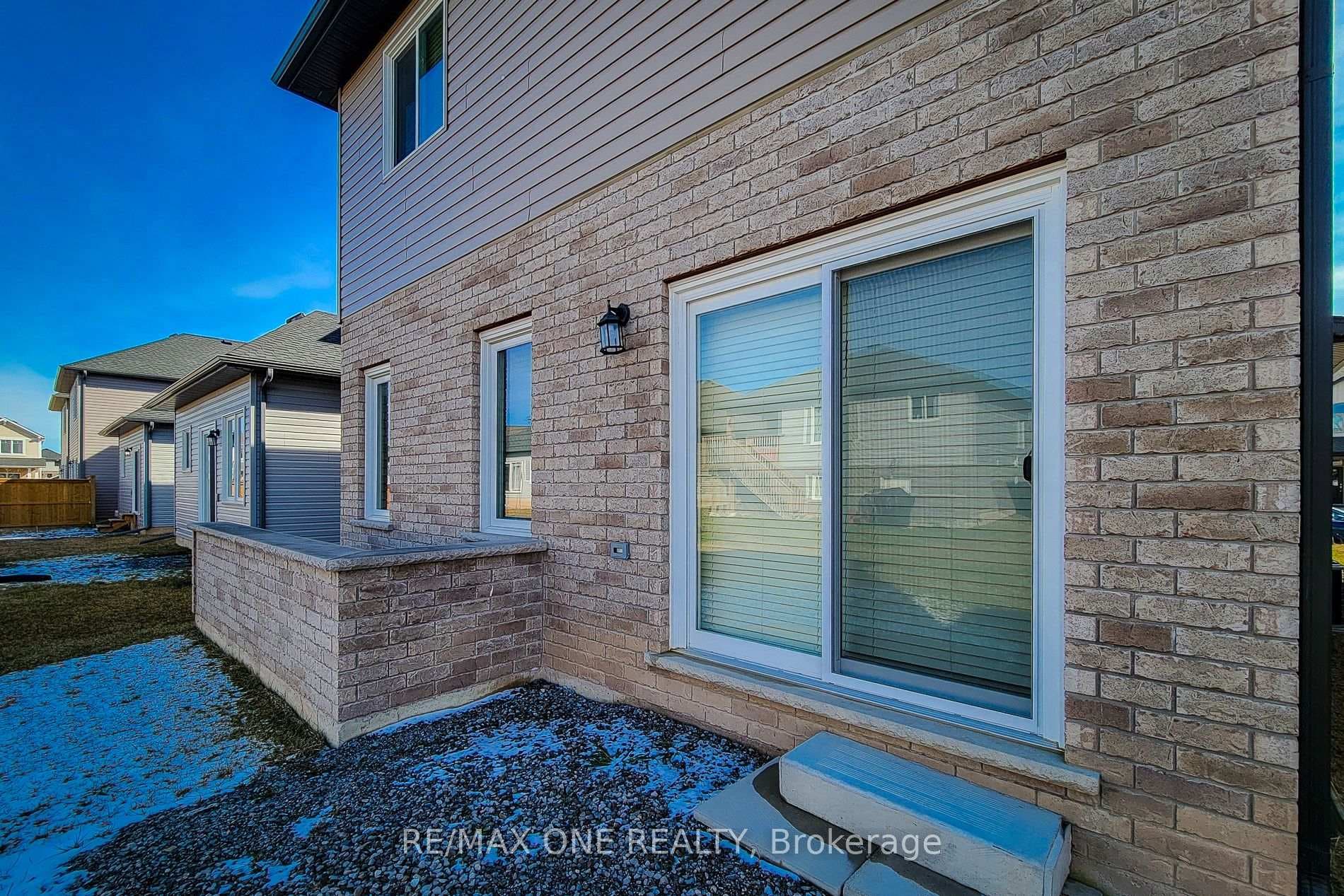 14 Bowman Crescent photo 10