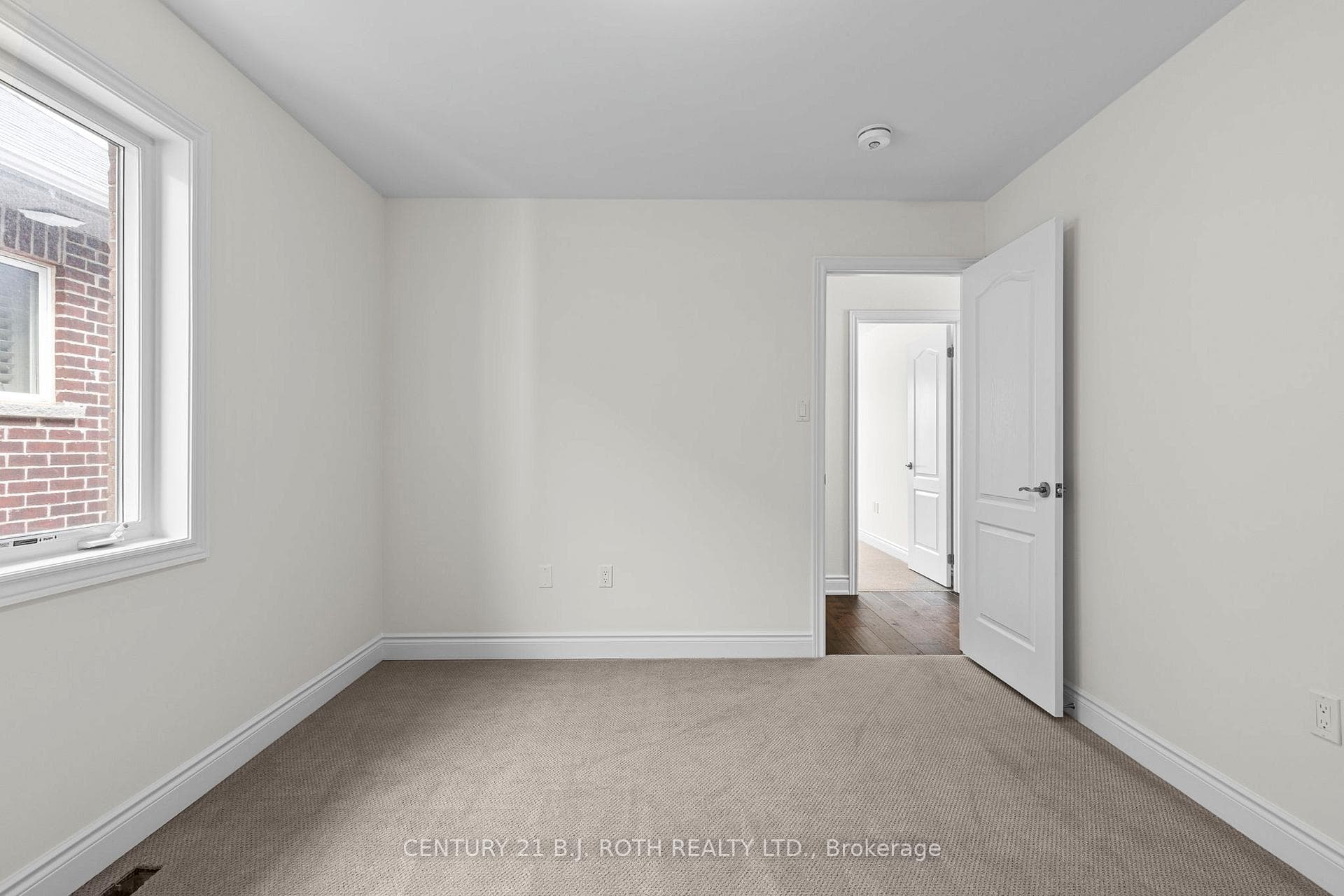 2978 Annalysse Drive photo 26