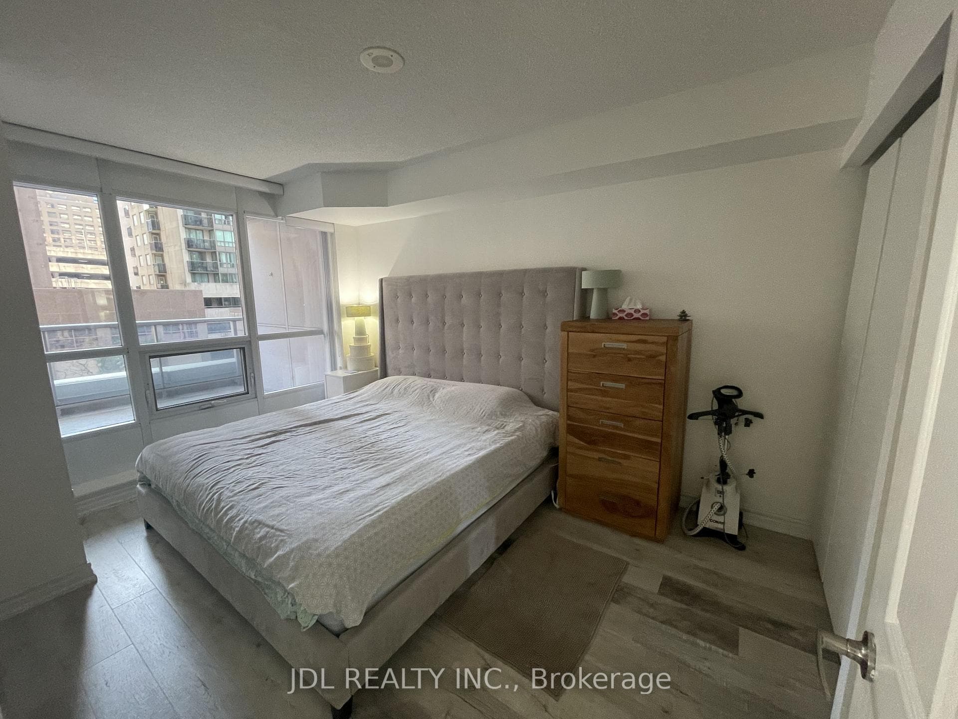 761 Bay Street Unit 310 photo 8