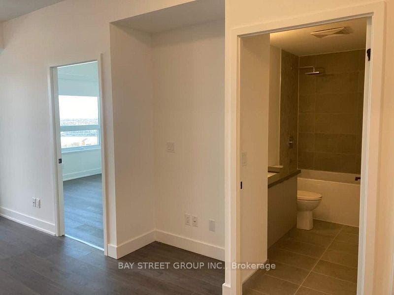 2489 Taunton Road Unit 1212 photo 7